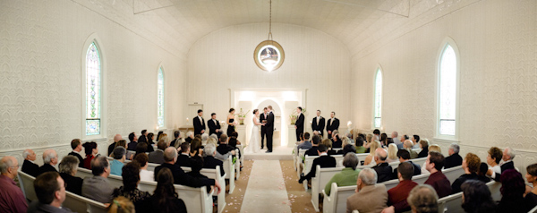 ring exchange - wedding photo by top Portland, Oregon wedding photographer Aaron Courter